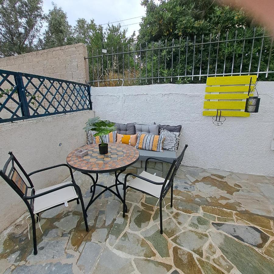 Ξενώνας Vasiliki Vathí Dış mekan fotoğraf